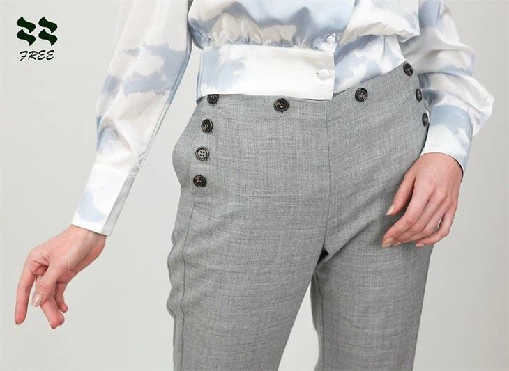 Ladies Woven Flared Pant